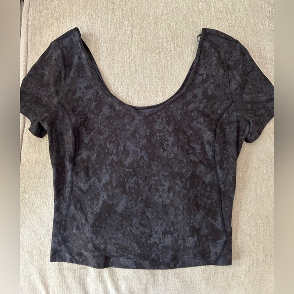 Lululemon cropped align short sleeve tee shirt top - Picture 1 of 3